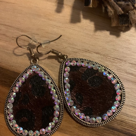 Earring bundle - Picture 4 of 6